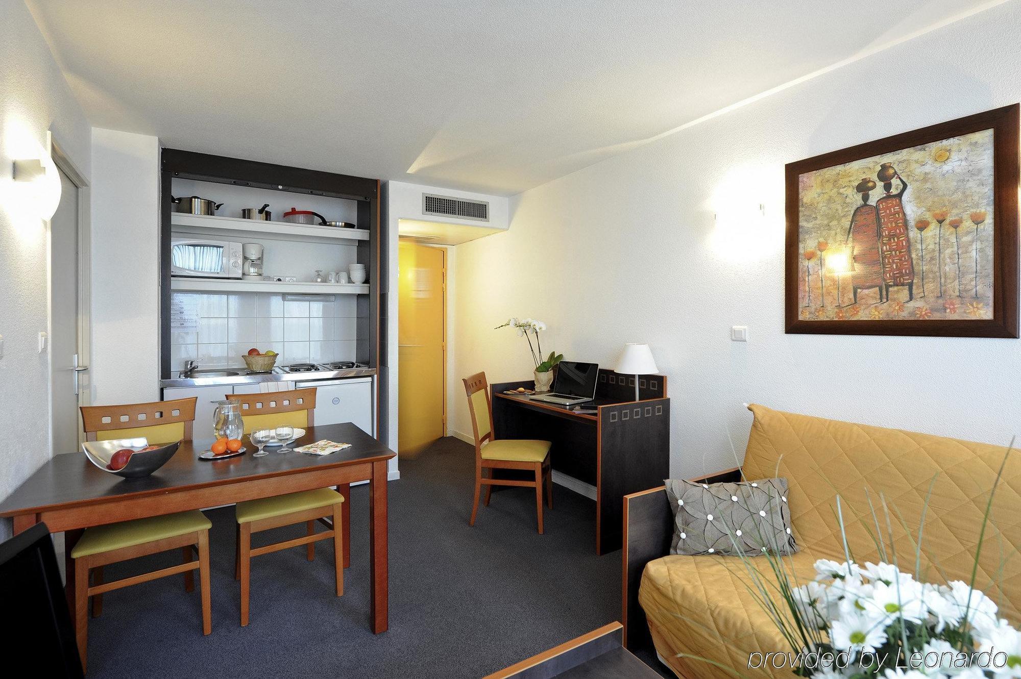 Adagio Access Jolimont Aparthotel